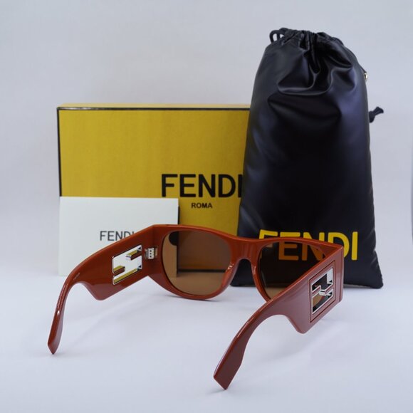 Fendi FE40109I 50E BAGUETTE Oval Sunglasses - Brown - Picture 4 of 14